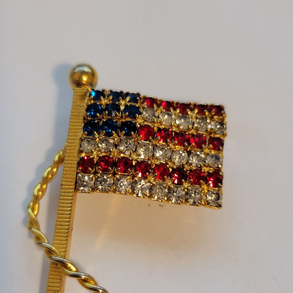 American Flag Rhinestone Brooch - Picture 4 of 7